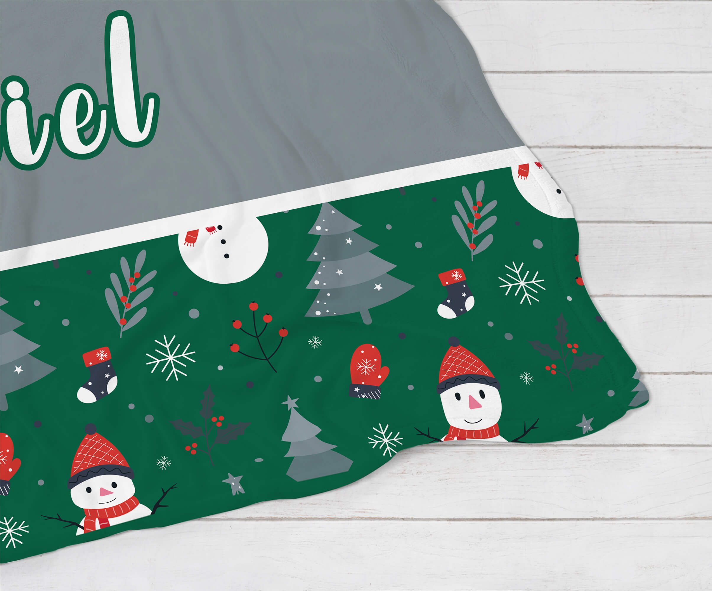 Personalized Christmas Blanket - Happy Snowmen (green)