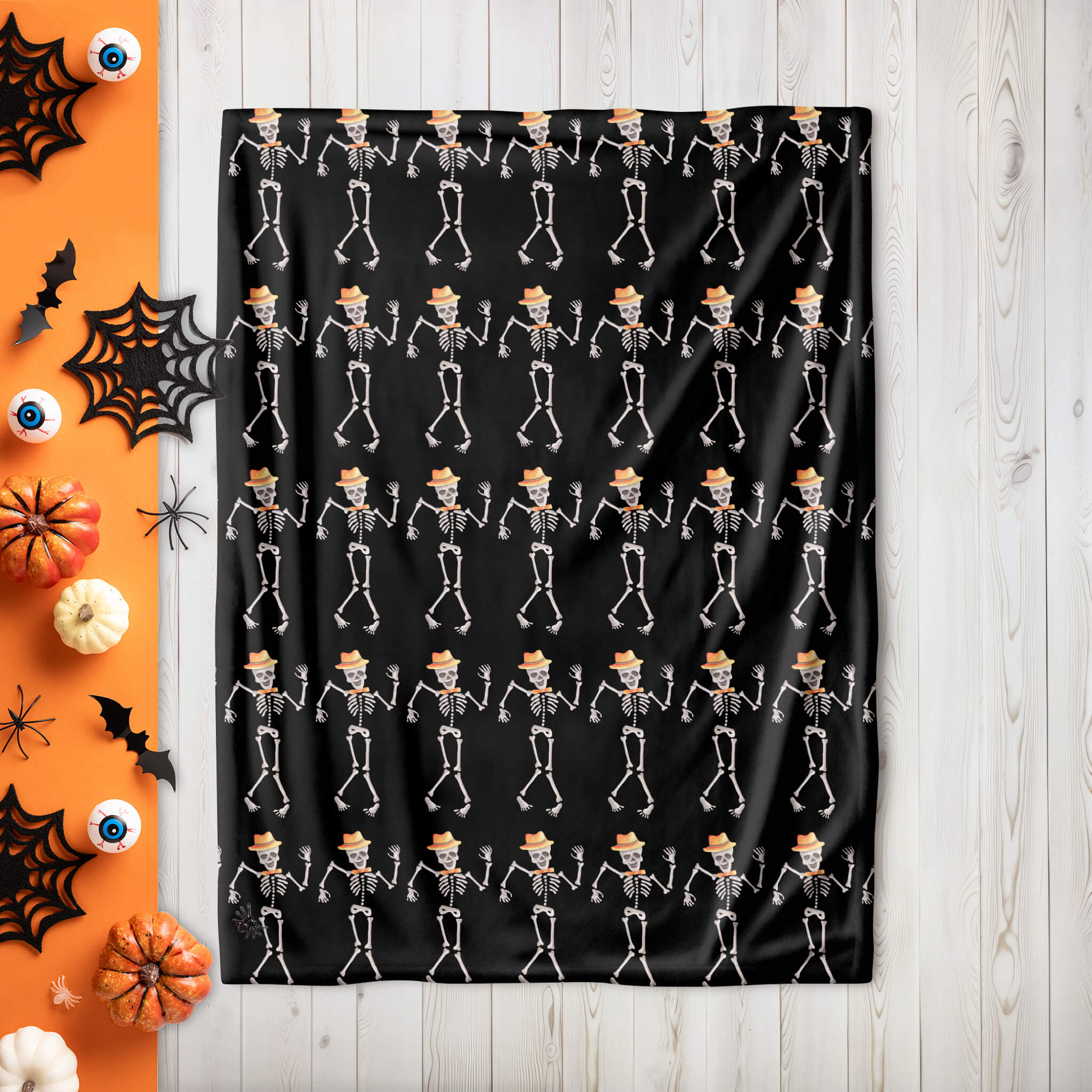 Halloween Blanket - Dancing Skeleton